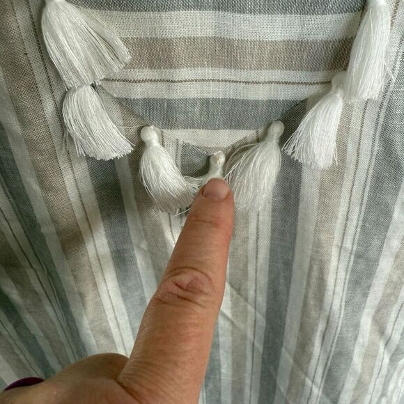 Eliza J Striped Linen Tassel Trim V-Neck Sleeveless Dress Sz 8 Gray Tan Coastal - Picture 3 of 8